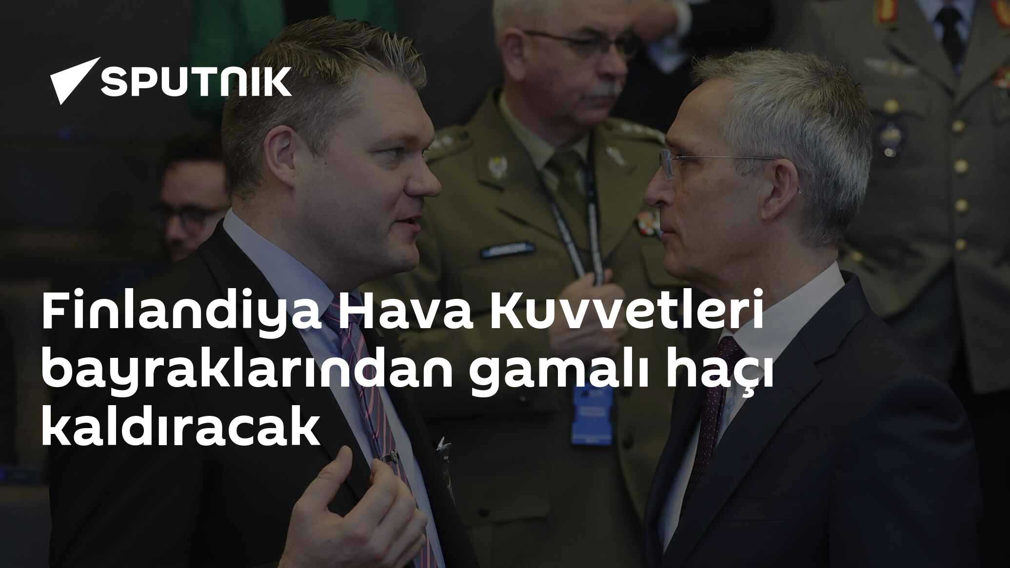Finlandiya Hava Kuvvetleri bayraklarından gamalı haçı kaldıracak