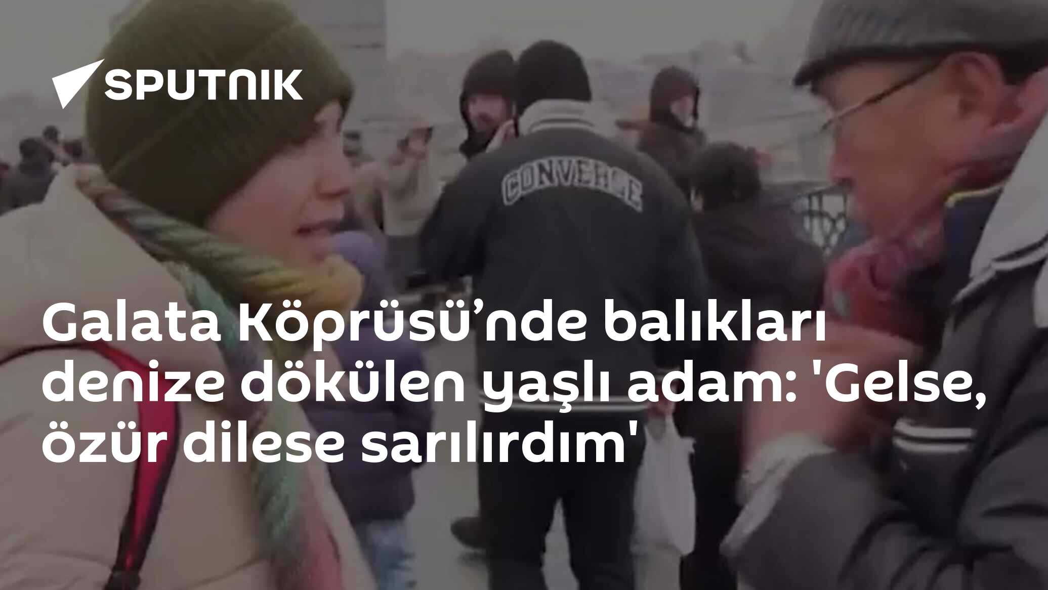 İstanbul'da Balık Satışı: Yaşlı Adam ve Kimliği Belirsiz Kadın