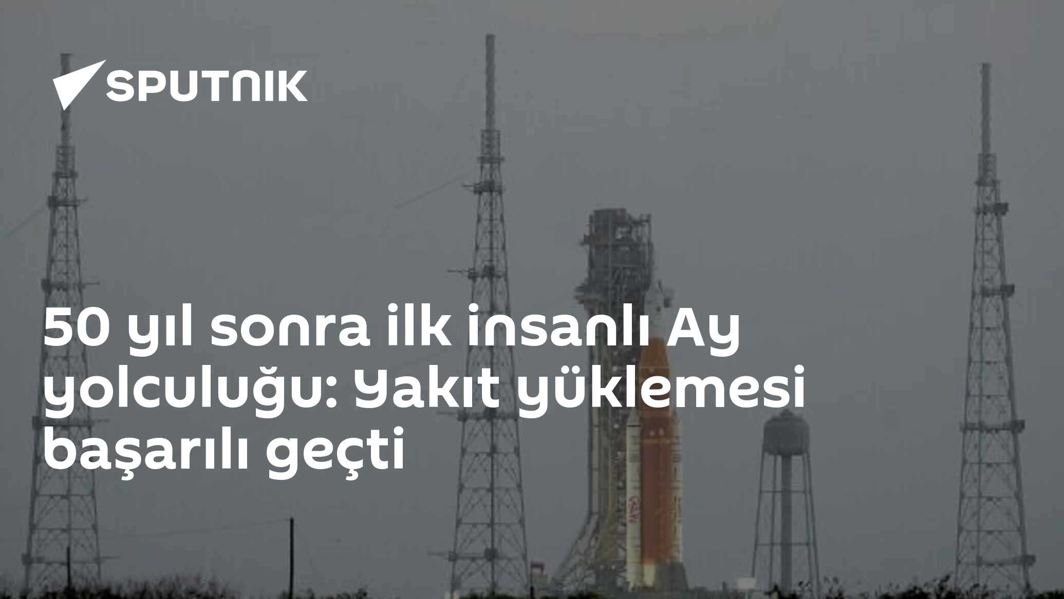 50 yıl sonra ilk insanlı Ay yolculuğu: Yakıt yüklemesi başarılı geçti
