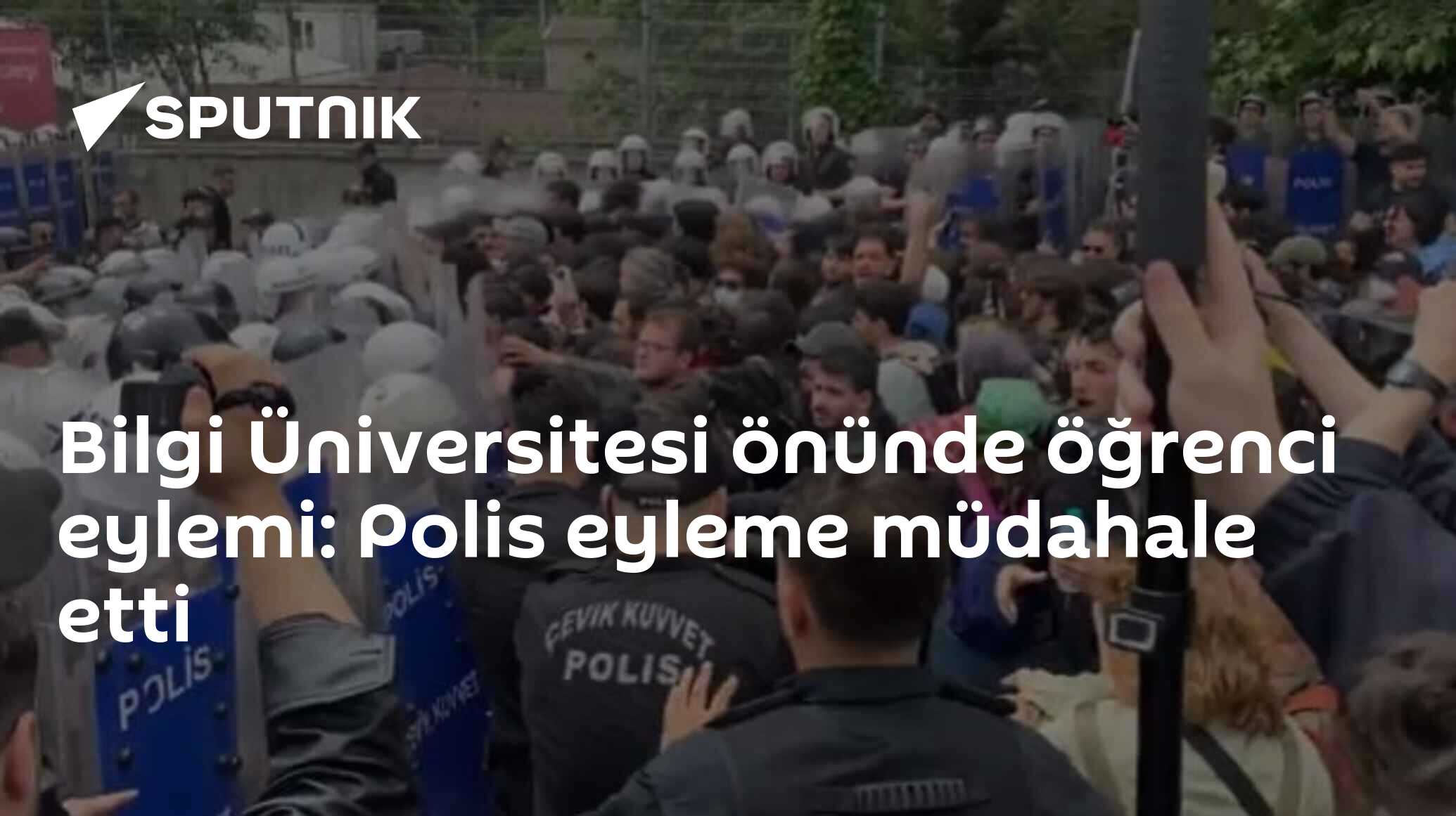 Bilgi Üniversitesi önünde öğrenci eylemi: Polis eyleme müdahale etti
