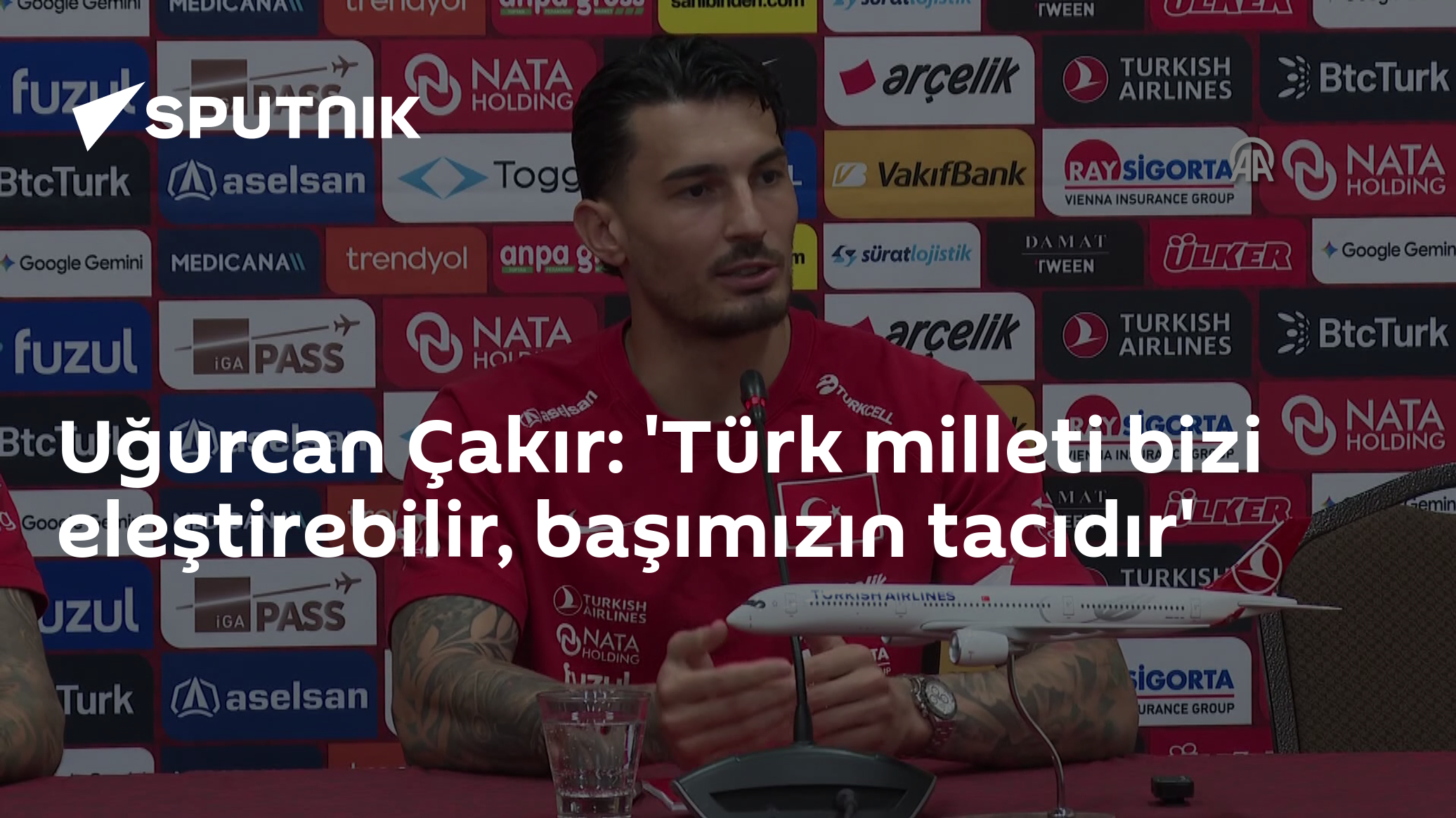 Uğurcan Çakır: 'Türk milleti bizi eleştirebilir, başımızın tacıdır'