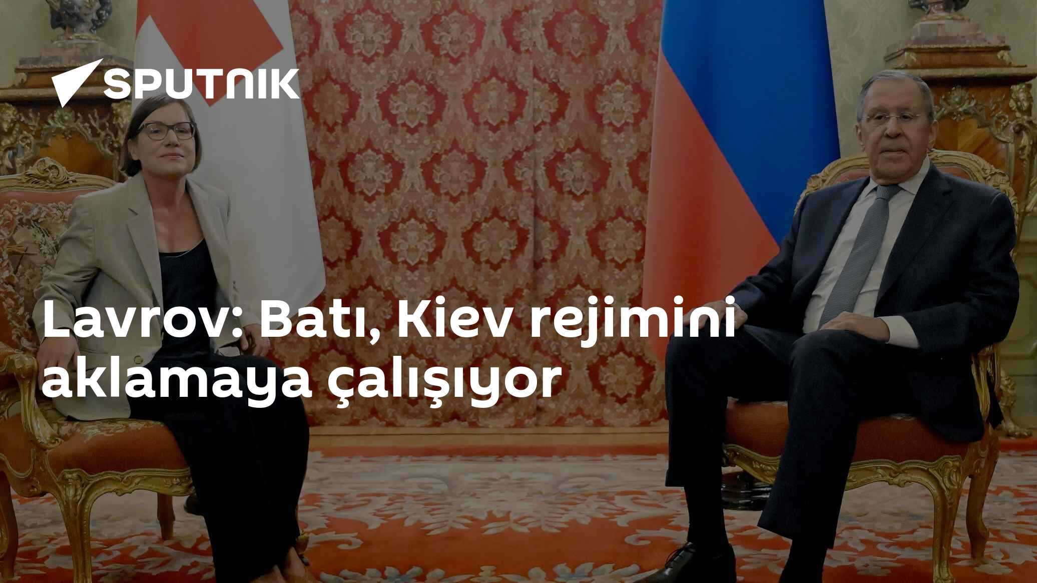 Lavrov: Batı, Kiev rejimini aklamaya çalışıyor