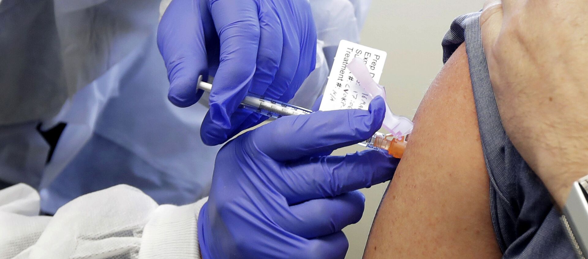 Seattle'daki Kaiser Permanente Washington Sağlık Araştırma Enstitüsü'nde yeni tip koronavirüs (Kovid-19) aşı denemesi - aşı -klinik denemek - Sputnik Türkiye, 1920, 01.03.2021