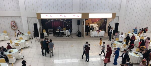 düğün - halay - halay çekmek - sosyal mesafe - maske - Sputnik Türkiye