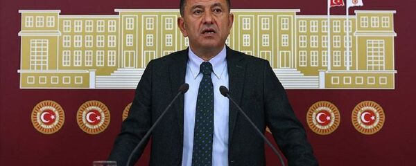 Veli Ağbaba - Sputnik Türkiye