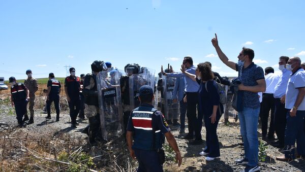 Çorlu'da tren kazasının yaşandığı yerde bilirkişi heyeti keşif yaptı - Sputnik Türkiye