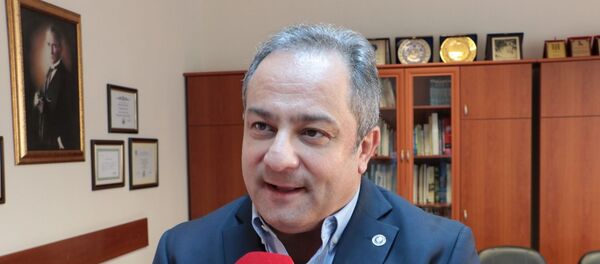 Mustafa Necmi İlhan Mustafa Necmi İlhan - Sputnik Türkiye