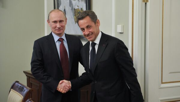 Sarkozy ile Putin - Sputnik Türkiye