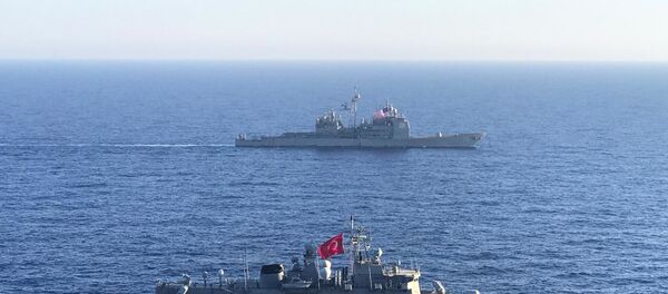 Akdeniz'de Türk ve ABD gemilerinden deniz eğitimi - Sputnik Türkiye