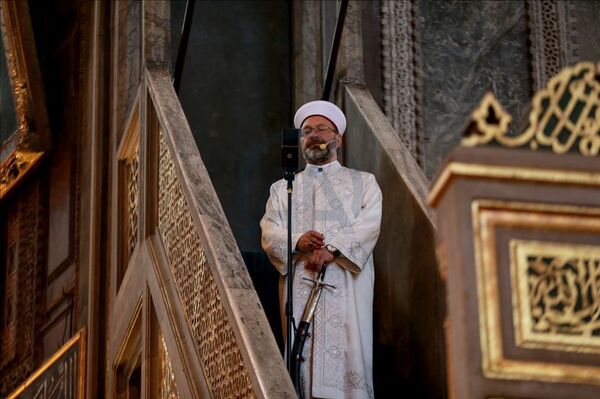 Ayasofya'da 86 yıl sonra ilk bayram namazı - Sputnik Türkiye