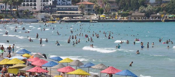 Kuşadası, koronavirüs, tatil, deniz - Sputnik Türkiye