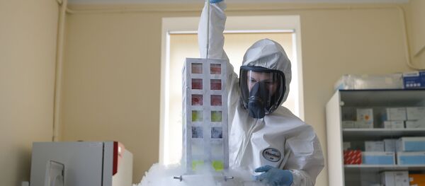 Rusya Doğrudan Yatırımlar Fonu'nun katılımıyla geliştirilen dünyanın ilk koronavirüs aşısı Sputnik V üretiminin görüntüsü Moskova, Gamaley Enstitüsü Rusya Doğrudan Yatırımlar Fonu'nun katılımıyla geliştirilen dünyanın ilk koronavirüs aşısı Sputnik V üretiminin görüntüsü Moskova, Gamaley Enstitüsü - Sputnik Türkiye