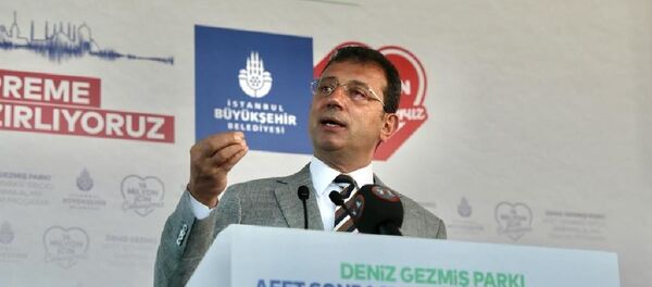 İstanbul Büyükşehir Belediye (İBB) Başkanı Ekrem İmamoğlu, Ataşehir ve Topkapı’da hizmete aldıkları “Afet Sonrası Geçici Barınma Alanları”nı kamuoyuna tanıttı. - Sputnik Türkiye