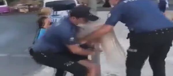 Kadıköy - denetim - polis müdahalesi - Sputnik Türkiye