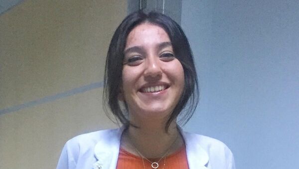 Artvin’in Hopa ilçesinde Devlet Hastanesinde görevli Dr. Seda Kenanoğlu - Sputnik Türkiye
