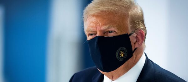 ABD Başkanı Donald Trump-maske ABD Başkanı Donald Trump-maske - Sputnik Türkiye