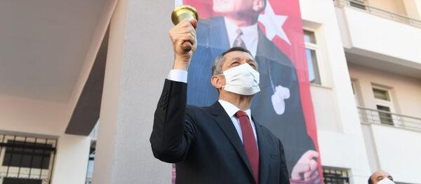 Ziya Selçuk - Sputnik Türkiye