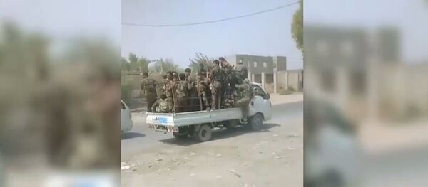 DSG Suriye’nin doğusundaki bir kentten daha çıktı - Sputnik Türkiye