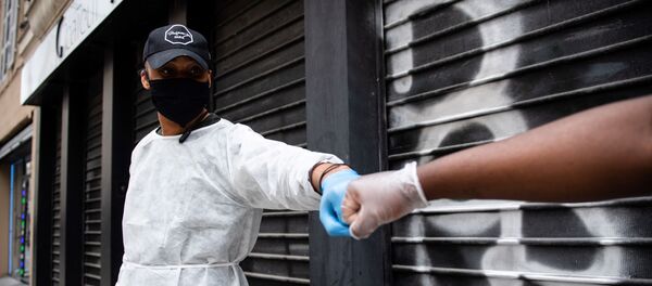 Fransa-Koronavirüs salgını-selamlaşma - Sputnik Türkiye