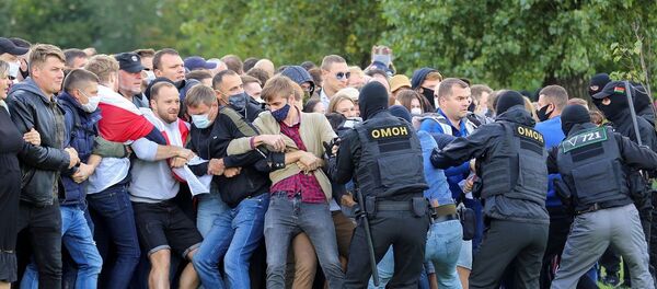 Belarus, Minsk, protesto-gözaltı - Sputnik Türkiye