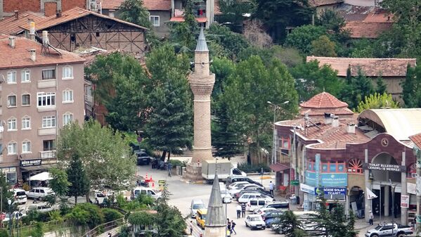 Tokat’ta camisinden ayrı minare - Sputnik Türkiye