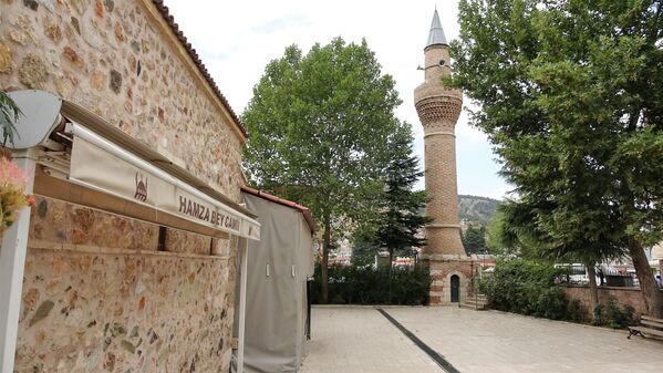 Tokat’ta camisinden ayrı minare - Sputnik Türkiye