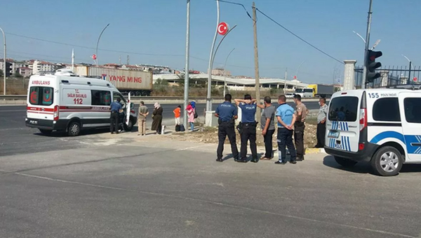 Ev karantinasını ihlal eden kadın, terminalde bilet alırken yakalandı - Sputnik Türkiye