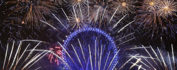 Londra +  yılbaşı gecesi kutlamaları + havai fişek gösterisi - Sputnik Türkiye