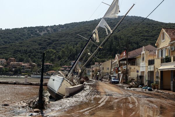 Yunanistan'ı vuran Medicane tropik fırtınası - Sputnik Türkiye