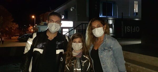 Maske uyarısı yapan 10 yaşındaki çocuk darbedildi Maske uyarısı yapan 10 yaşındaki çocuk darbedildi - Sputnik Türkiye