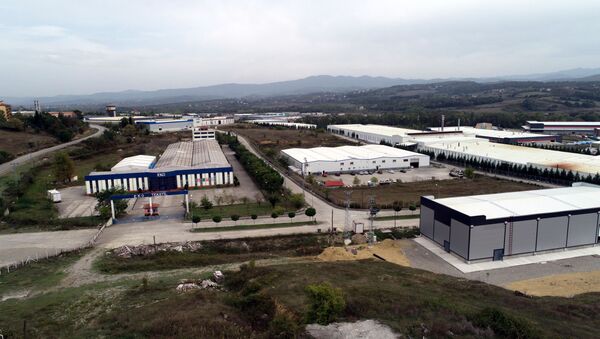 Zonguldak’ta iki tekstil fabrikasında 78 işçide koronavirüs  - Sputnik Türkiye