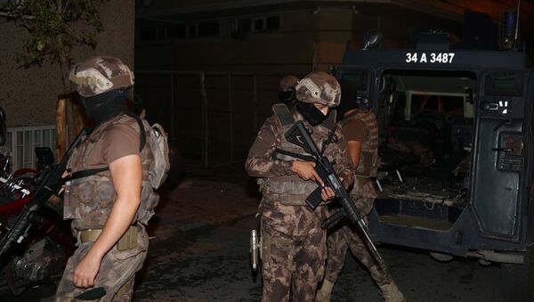 İstanbul'da PKK’ya yönelik operasyon düzenlendi. - Sputnik Türkiye