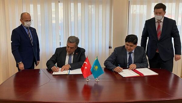 Kazakistan ile Türkiye uzay alanında iş birliği yapacak - Sputnik Türkiye