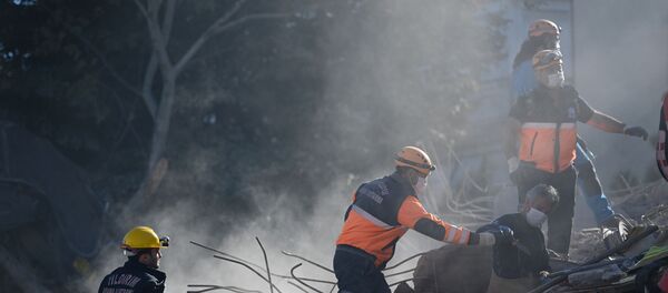 İzmir - deprem - Sputnik Türkiye