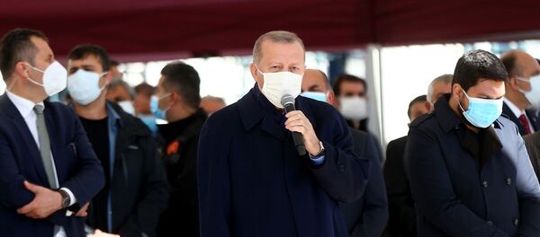 Recep Tayyip Erdoğan, Burhan Kuzu'nun cenazesi - Sputnik Türkiye