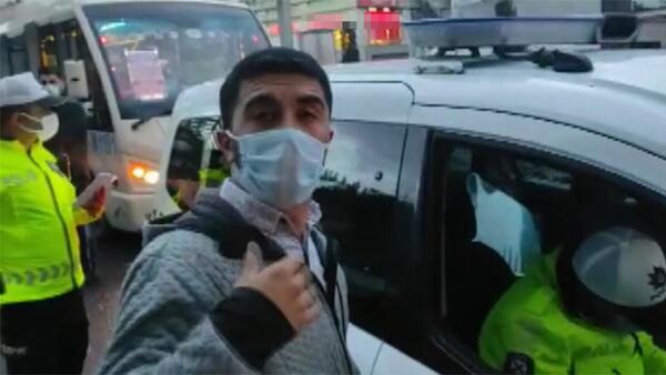 Başakşehir'de fazla yolcu alan minibüs şoförü: Ben almadım onlar bindi - Sputnik Türkiye