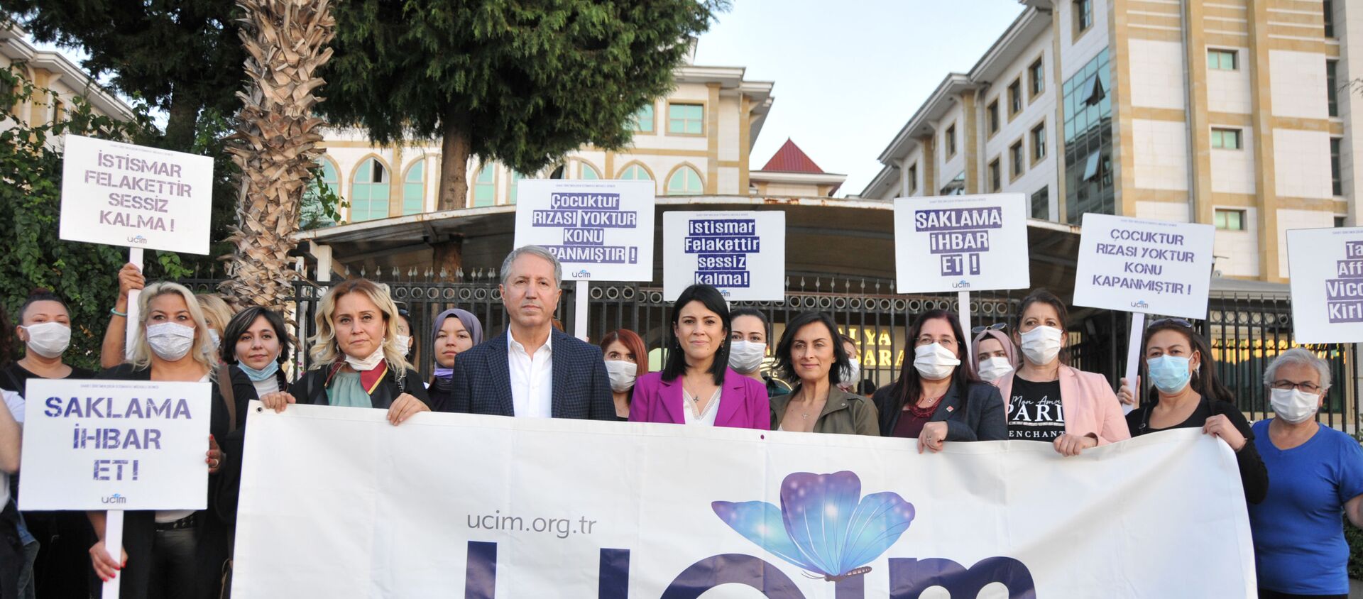 Antalya'da 26 öğrencisine cinsel istismarda bulunan öğretmen Mahmut Aydın Köksar 621 yıl hapis cezası aldı - Sputnik Türkiye, 1920, 11.11.2020
