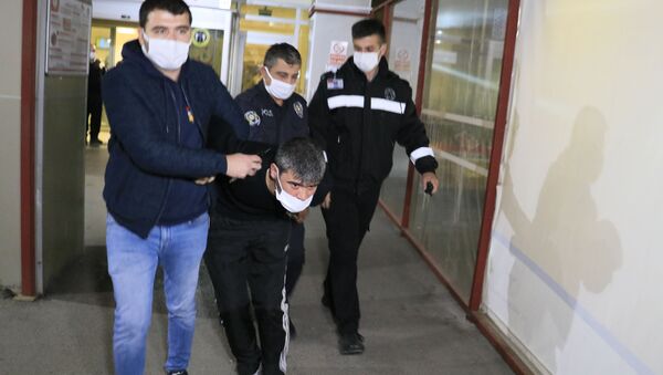 Hastanenin pandemi servisinden çanta çalan hırsız yakalandı - Sputnik Türkiye