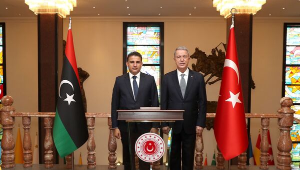 Milli Savunma Bakanı Hulusi Akar - Libya Savunma Bakanı Selahaddin Namroush - Sputnik Türkiye