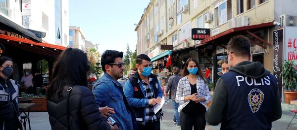 Muğla'da koronavirüs denetimleri, maske Muğla'da koronavirüs denetimleri, maske - Sputnik Türkiye