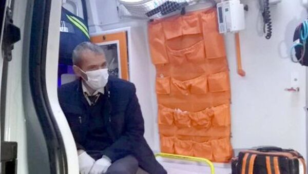 Karantina kurallarına uymayan otobüs şoförü direksiyon başında yakalandı - Sputnik Türkiye