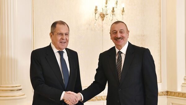 Rusya Dışişleri Bakanı Sergey Lavrov, Bakü’de Azerbaycan Cumhurbaşkanı İlham Aliyev tarafından kabul edildi. - Sputnik Türkiye