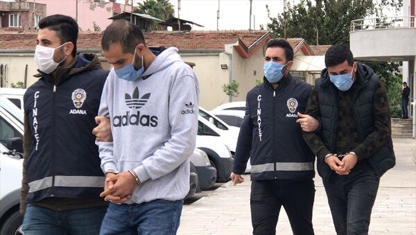 Adana'da çiftçiye işkence yapanlara gözaltı  - Sputnik Türkiye