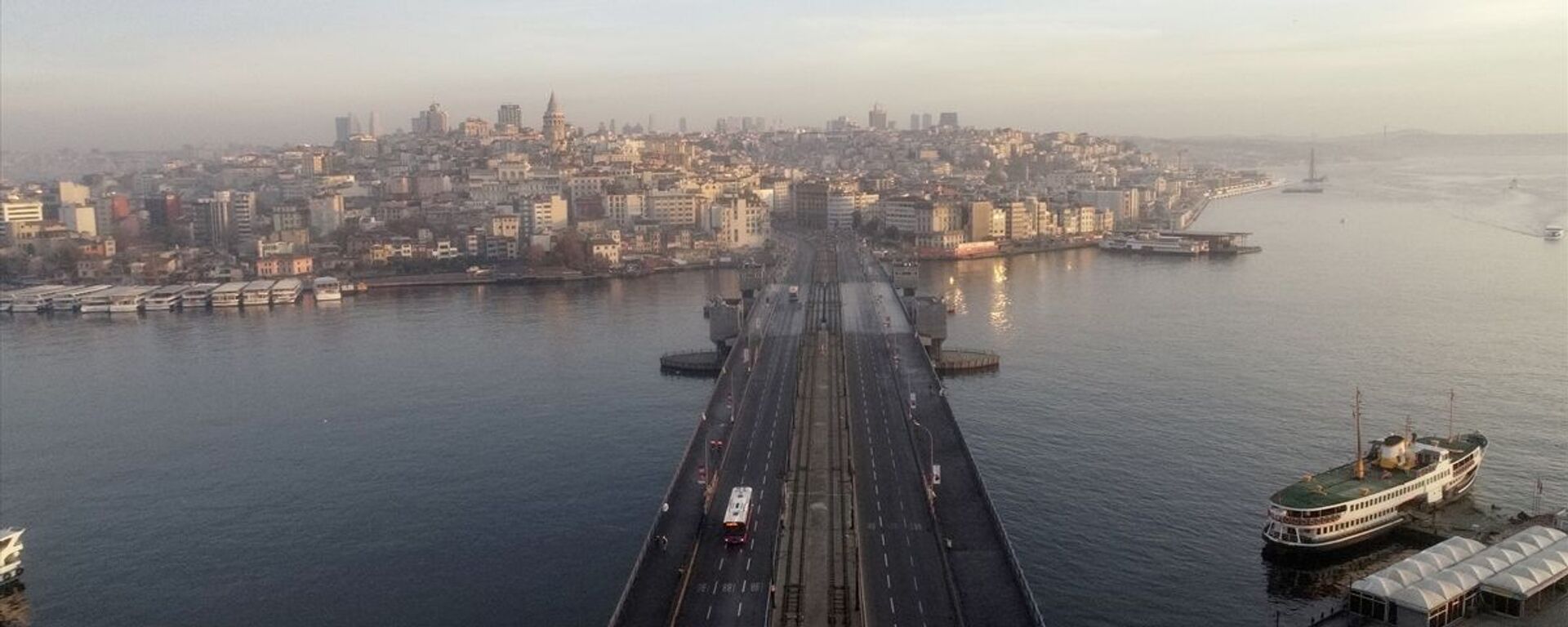 İstanbul- Sokağa çıkma kısıtlaması - Sputnik Türkiye, 1920, 28.04.2021