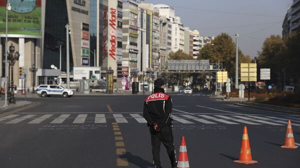 sokağa çıkma kısıtlamasında Kızılay, Ankara - Sputnik Türkiye