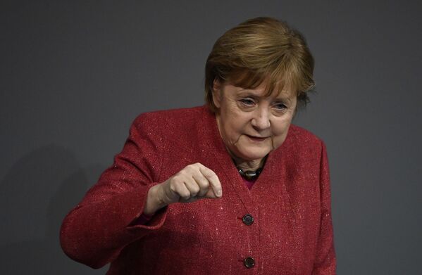 Forbes'in bu yıl 17. kez yayınladığı 'Dünya'nın En Güçlü 100 Kadını' listesi açıklandı. Listenin zirvesinde yine 10 kez üst üste Almanya Başbakanı Angela Merkel olurken, toplamda, 15 kez listede yer aldı. - Sputnik Türkiye