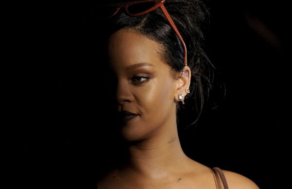 Sanat dünyasından dnyaca ünlü Barbadoslu şarkıcı Rihanna ise 69. oldu. - Sputnik Türkiye