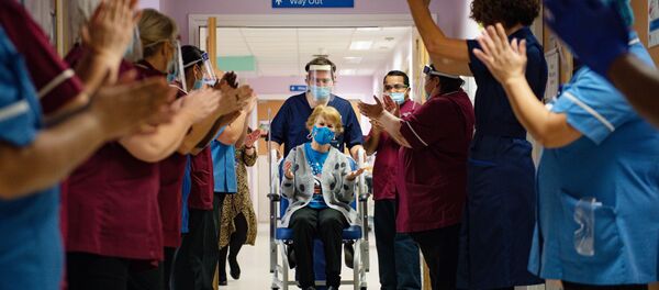 Margaret Keenan // AFP - Sputnik Türkiye