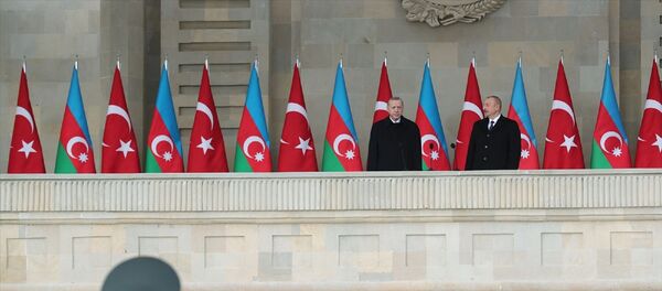 Cumhurbaşkanı Recep Tayyip Erdoğan -  Cumhurbaşkanı İlham Aliyev  - Azerbaycan - Zafer Geçidi Töreni - - Sputnik Türkiye