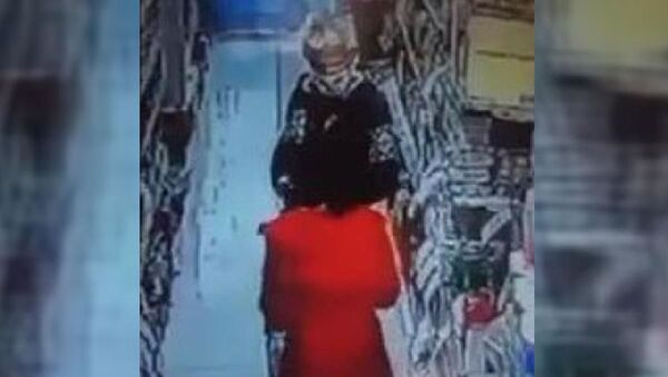 Esenler'de markette çocuğa tacizde bulunan şüpheli tutuklandı - Sputnik Türkiye